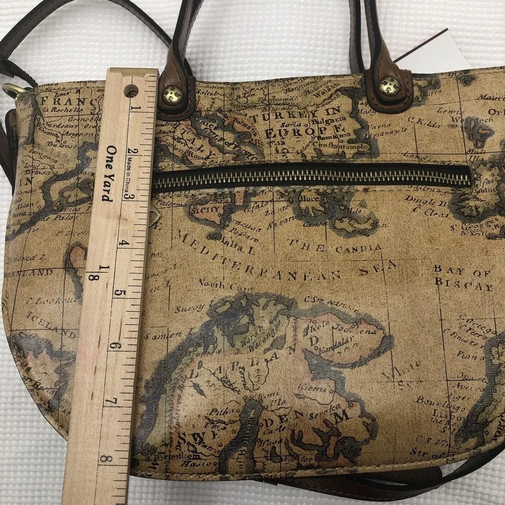 Patricia Nash Tote Bag Fairfold Signature World Print‎ CrossBody Strap